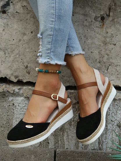 Womens Wide Fit Woven Cushioned Sandals by Sereniya