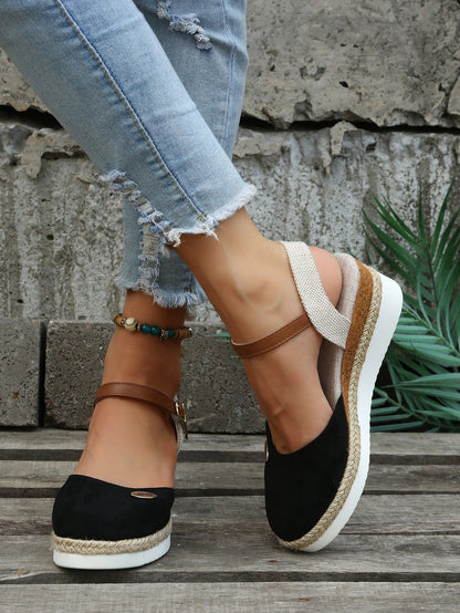 Womens Wide Fit Woven Cushioned Sandals by Sereniya