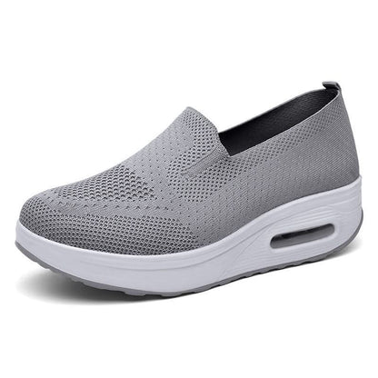 Sereniya Wide Fit Womens Comfort Walking Shoes