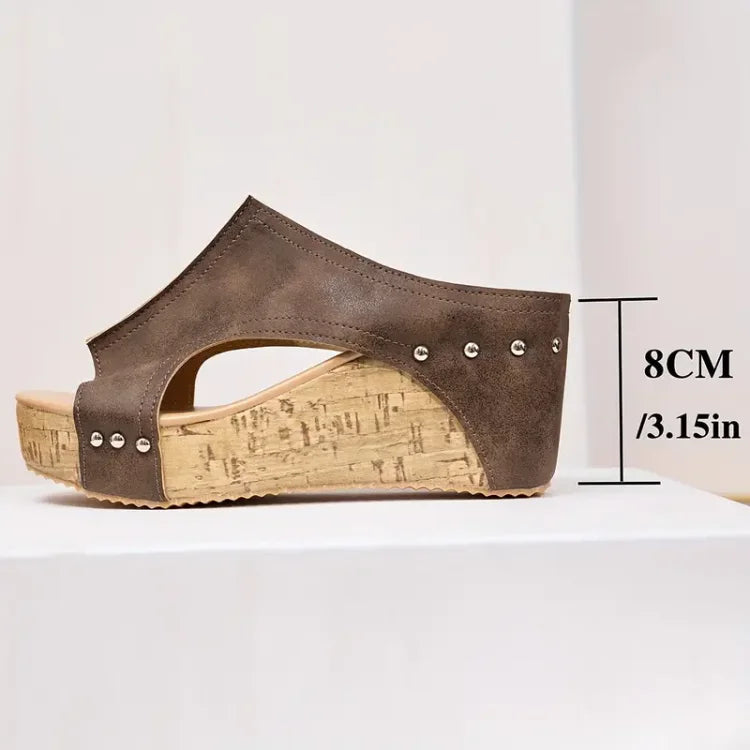 Womens Wide Fit Cushioned Everyday Sandals by Sereniya