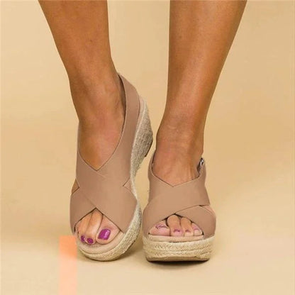 Womens Wide Fit Cushioned Sandals by Sereniya