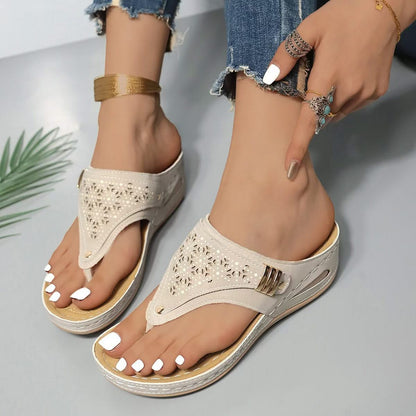 Sereniya Comfort Sandals for Men & Women – Arch Support & Cushioned Sole