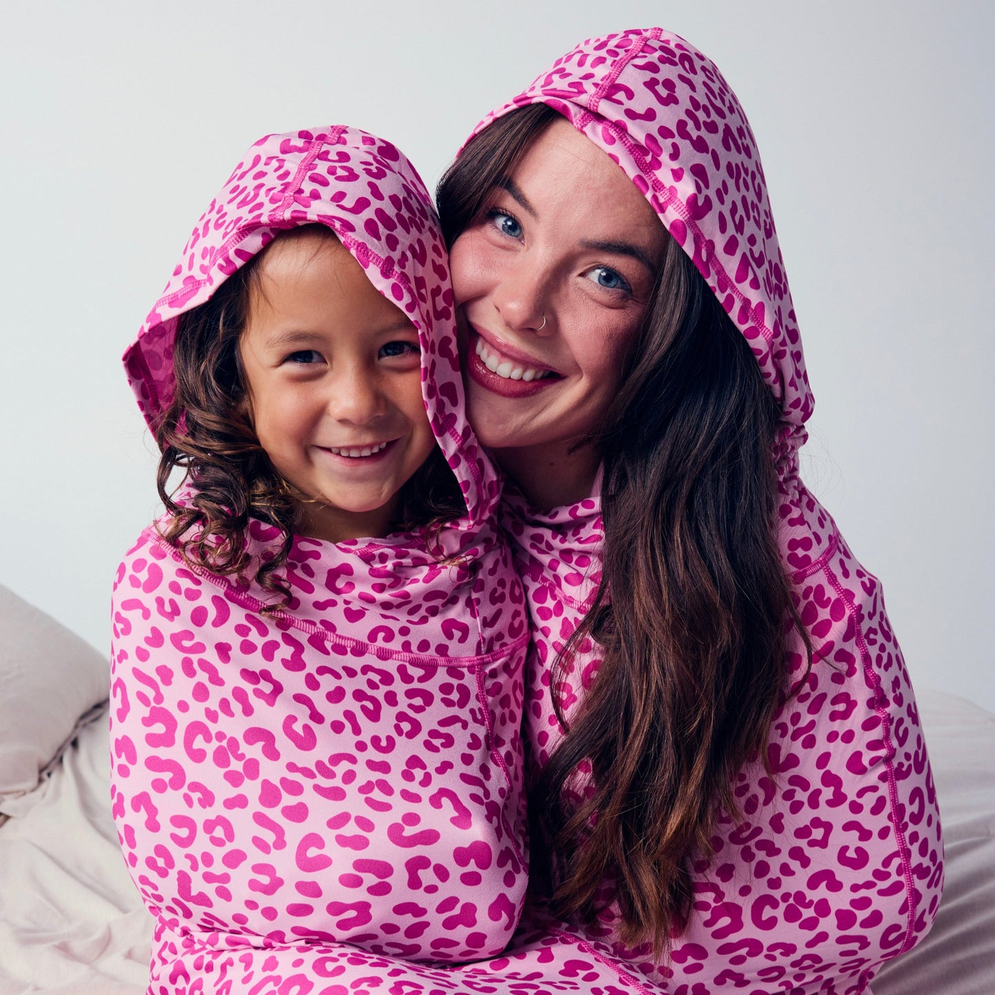 Sereniya Hooded Sleep Pod Blanket for Deep Sleep and Relaxation