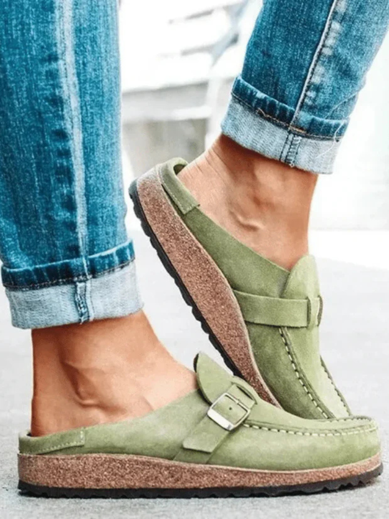 Womens Wide Fit Cushioned Comfort Clogs by Sereniya