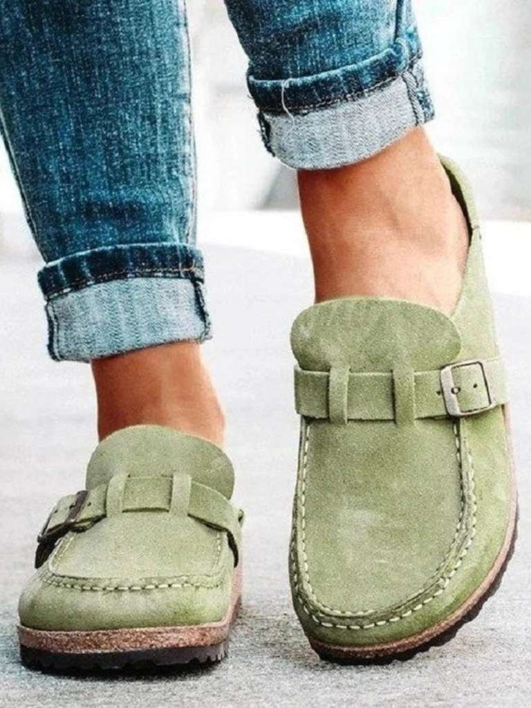 Womens Wide Fit Cushioned Comfort Clogs by Sereniya