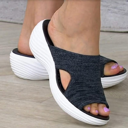 Sereniya Wide Fit Womens Walking Sandals