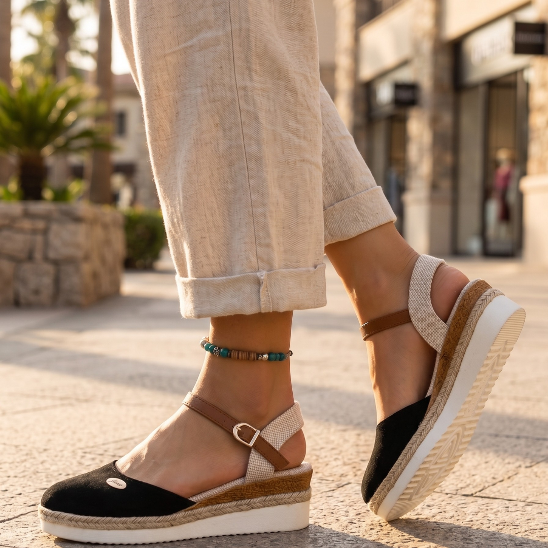 Womens Wide Fit Woven Cushioned Sandals by Sereniya